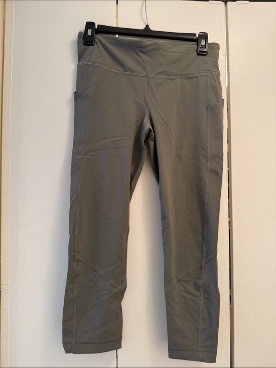lululemon athletica Pants - Lululemon pace rival crop Green Active Capri Leggings